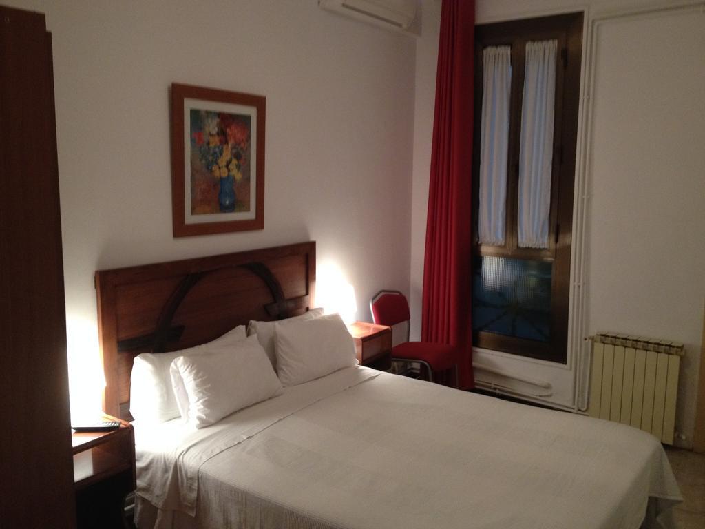 Casa de hóspedes Hostal Absolut Stay (Adults Only)